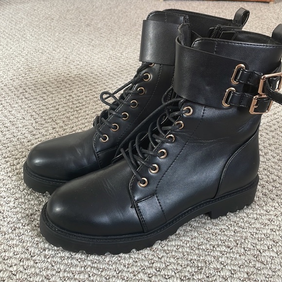 Combat boots - Picture 2 of 2